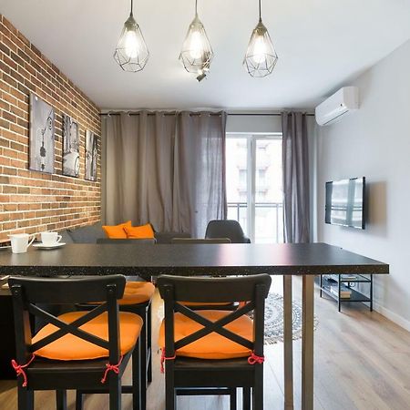 Orange, Modern Apartment In The City Centre Краков Экстерьер фото